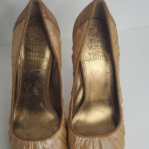 Vince Camuto VC Moda Golden Bronze Heels Women 6B Gold Sparkle Pumps - Picture 13 of 14